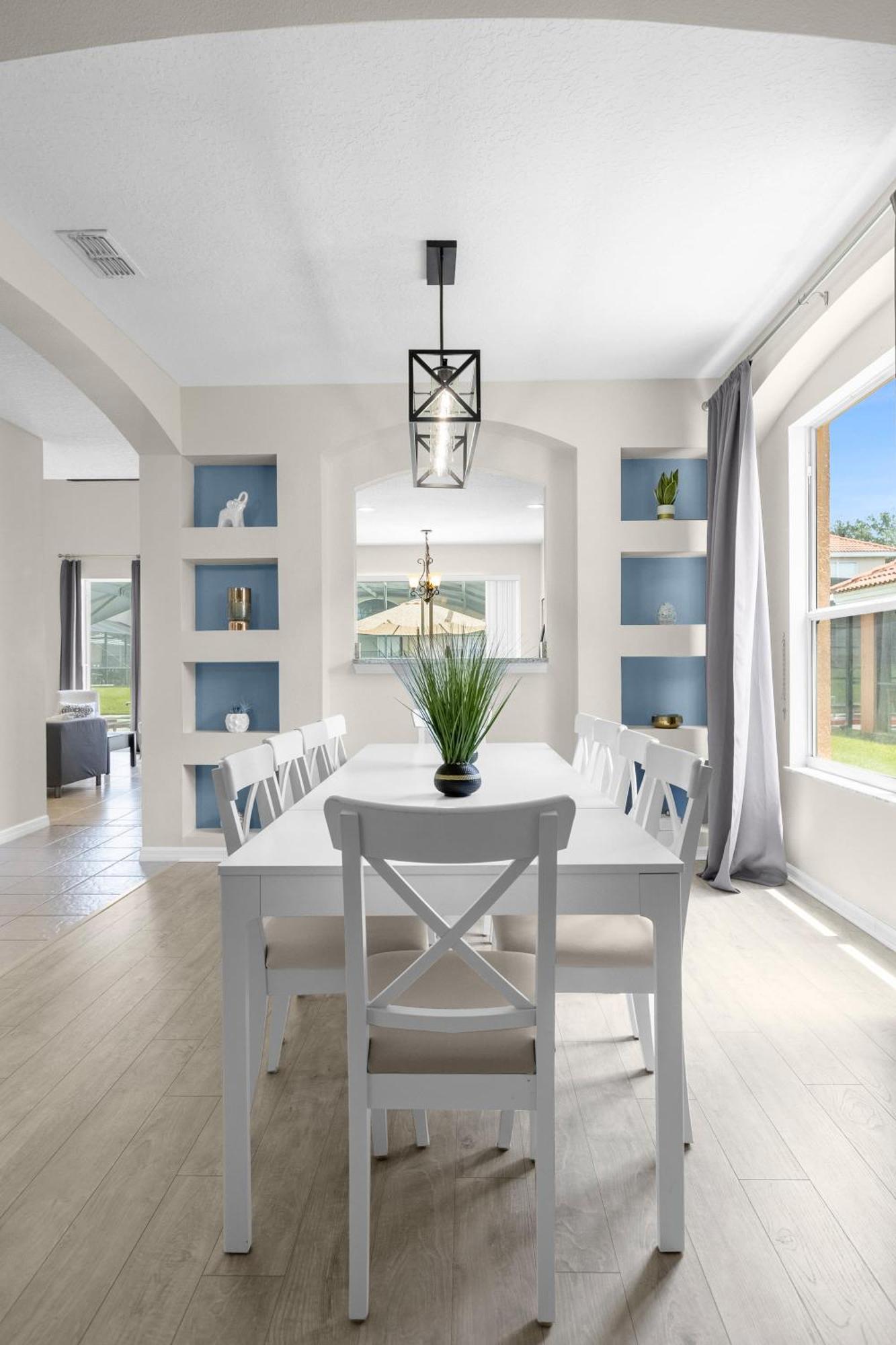 Large Spacious Home W Private Pool & Hot Tub Davenport Luaran gambar