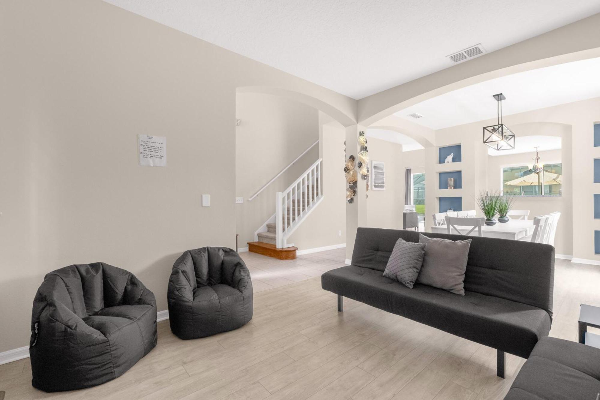 Large Spacious Home W Private Pool & Hot Tub Davenport Luaran gambar